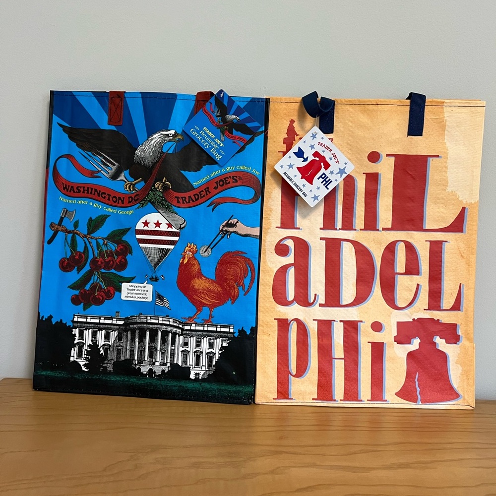 Trader Joe’s reusable bag Washington DC and Philadelphia set of 2